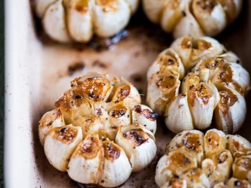 Roasted Garlic Oregano Sourdough Bread Recipe | Squirrelly Girl - Squirrelly Girl Starter